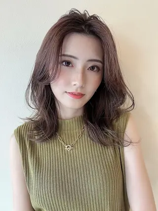 セミロング 公式 Ease by amble luxeのヘアスタイル