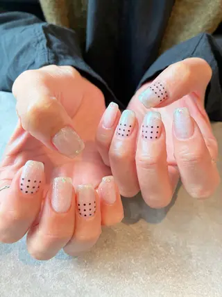 ネイル Nest 岩崎のネイルデザイン