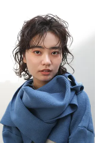 ミディアム かどたはるな レイヤー/パーマのヘアスタイル