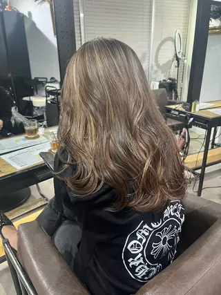 ロング ブリーチ✨ハイライト 透明感カラー/アヤノのヘアスタイル
