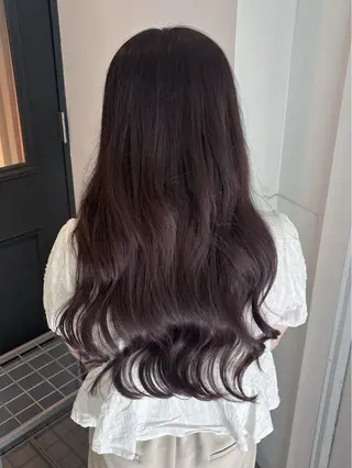ロング イチセ ユキのヘアスタイル