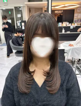 ロング 🍊小川実里🍊 /カラーレイヤーのヘアスタイル