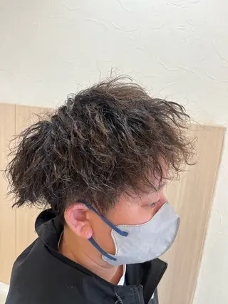 パーマ メンズ 荒井 海音のヘアスタイル