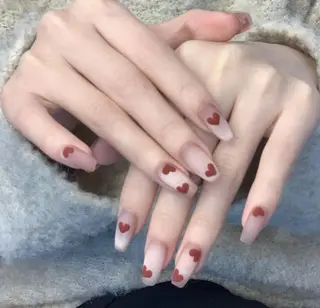 ネイル AB マツエクネイルサロンのネイルデザイン