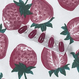 ネイル on nail 尾張旭三郷店のネイルデザイン