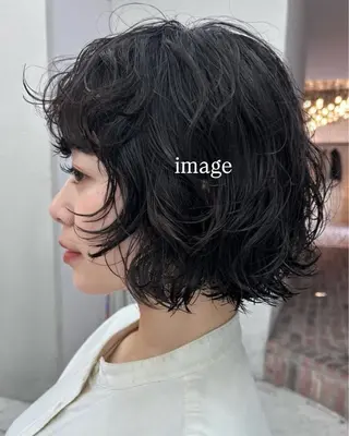 パーマ Lomalia moekaのヘアスタイル