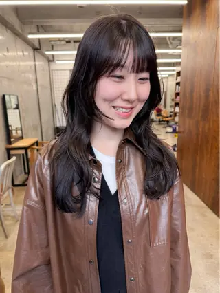 セミロング カラー パーマ ヘアアレンジ 美髪改善/レイヤー カット🫧辻未侑のヘアスタイル