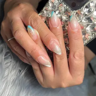 ネイル Laki nailのネイルデザイン