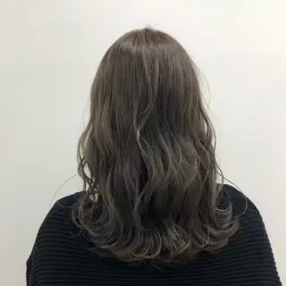 カラー 🍀癒しヘッドスパ付 🍀艶カラー💚真凜のヘアスタイル
