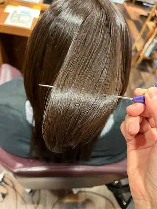 ミディアム サイトウ ナツキのヘアスタイル