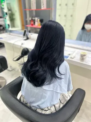 ロング カラー 韓国風暗髪🐈‍⬛ 🩶KOUMIのヘアスタイル