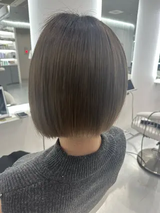 ショート ならざきつぐみ /天王寺/ハイトーンのヘアスタイル