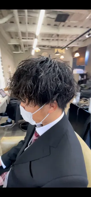 パーマ メンズ NEOSALON Blast所属・デザイン/美髪カラー 艶職人/福井SHUNのヘアスタイル