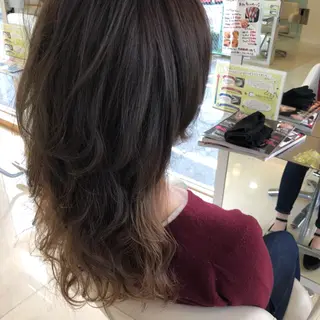 カラー 牧野 佳樹のヘアスタイル
