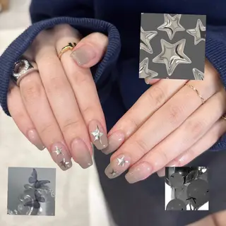 ネイル uri☺︎︎ natsumiのネイルデザイン