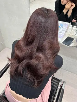 カラー IO イオリのヘアスタイル