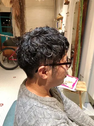 パーマ メンズ すみとも るなのヘアスタイル