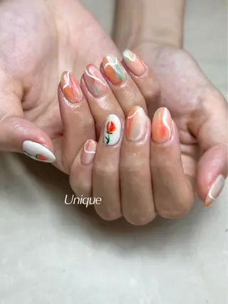 ネイル Unique 【ユニーク】のネイルデザイン