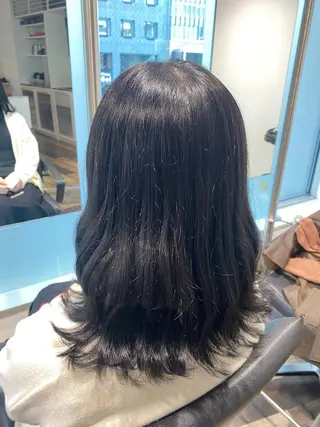 ミディアム mio/⭐︎ ブリーチ指名No.1のヘアスタイル