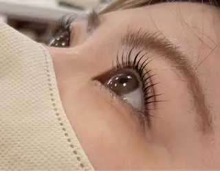 マツエク・マツパ With SAKUのヘアスタイル