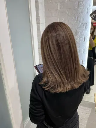 ミディアム 米津 優花のヘアスタイル