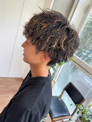 カラー パーマ メンズ yoshi (高橋福博)のヘアスタイル