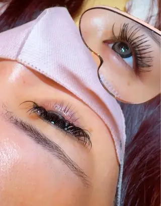 マツエク・マツパ eyelist🫧 Syuri🫧の眉毛・アイブロウイメージ