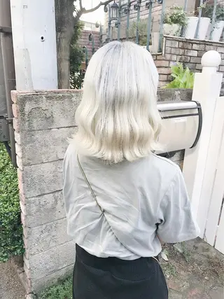 セミロング カラー ヘアアレンジ メンズカット/波巻き TAKUMAのヘアスタイル