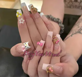 ネイル 相沢 さやかのネイルデザイン