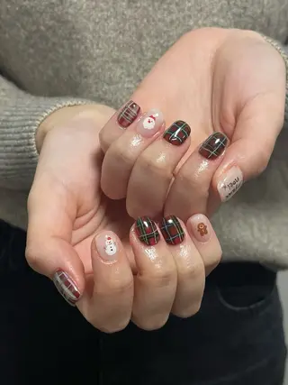 ネイル miku・:*+ angelicaのネイルデザイン