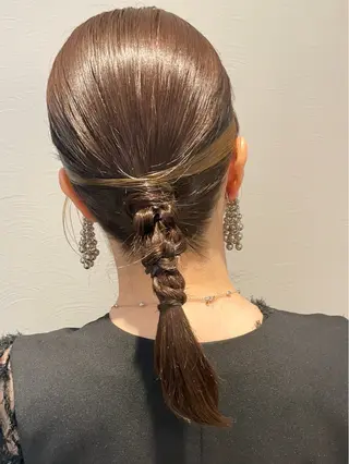 セミロング ヘアアレンジ GOTODAY SHAiRE SALON所属・札幌 ヘアアレンジ 🍎 タナカセリナのヘアスタイル
