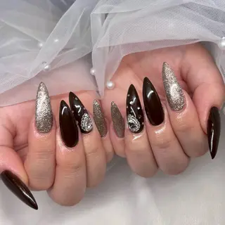 ネイル . 未來のネイルデザイン