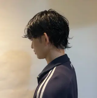 ショート パーマ HANA所属・林 小桃のヘアスタイル