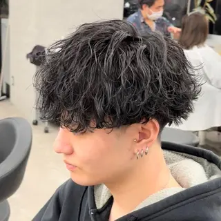 メンズ トレンドメンズパーマ 🔥BLUCK札幌のヘアスタイル