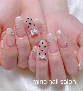 ネイル 🎀まゆ 🪽🐾のネイルデザイン