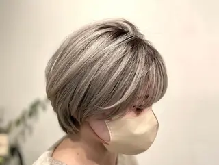 ショート カラー ✨髪質改善/ブリーチ /ショート高山のヘアスタイル