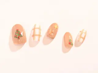ネイル Tiary Nail Fのネイルデザイン