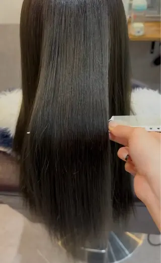 ロング カラー 松戸 Nerine 【ネリネ】かえでのヘアスタイル