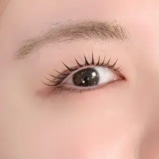 マツエク・マツパ マリーテレジア 無料モデルの眉毛・アイブロウイメージ