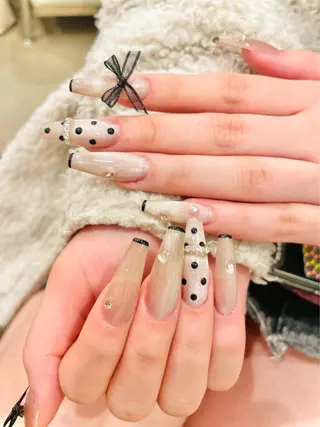 ネイル H&B 楊のネイルデザイン