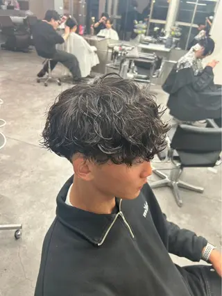 ショート パーマ メンズ 町田/波巻き/ シャドウ/メンズのヘアスタイル