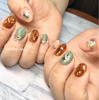 セミロング ネイル マツエク・マツパ 美容室 ソンリエのヘアスタイル