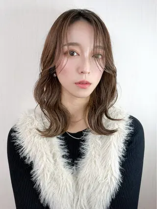 ミディアム ボブ・レイヤー・縮毛 /内藤康太のヘアスタイル