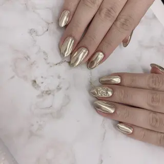 ネイル 🦋ネイルサロン ブラン🌈ゆりのネイルデザイン