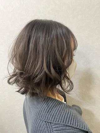 ミディアム カラー graphy池袋 東ヶ崎　凌のヘアスタイル