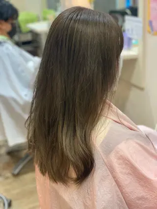 セミロング 鈴木 雅人のヘアスタイル