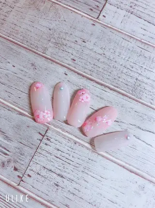 ネイル nailsalon ViViのネイルデザイン