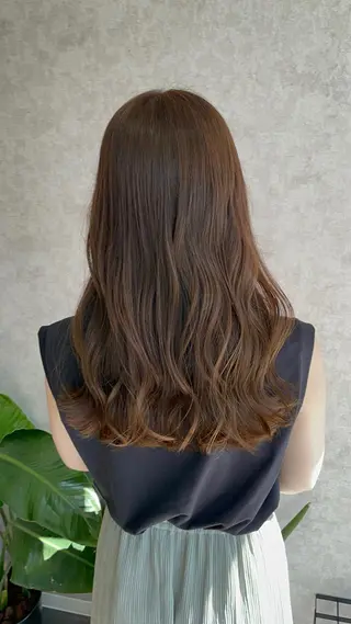 ロング Rio/ヘアセット/ ハイトーンカラーのヘアスタイル