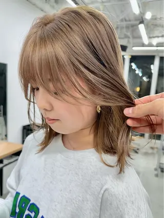 ミディアム カラー ブリーチダブルカラー 【koide】のヘアスタイル