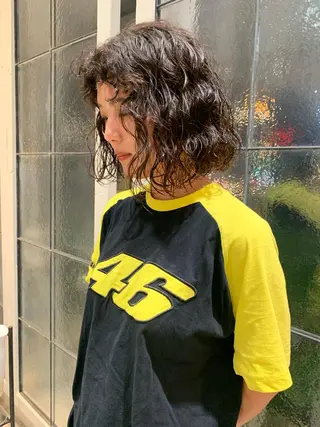 パーマ ハイトーン/顔まわり レイヤー/YUKAのヘアスタイル